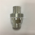 Auto Partes CNC Mecanizado conector de eje de acero inoxidable